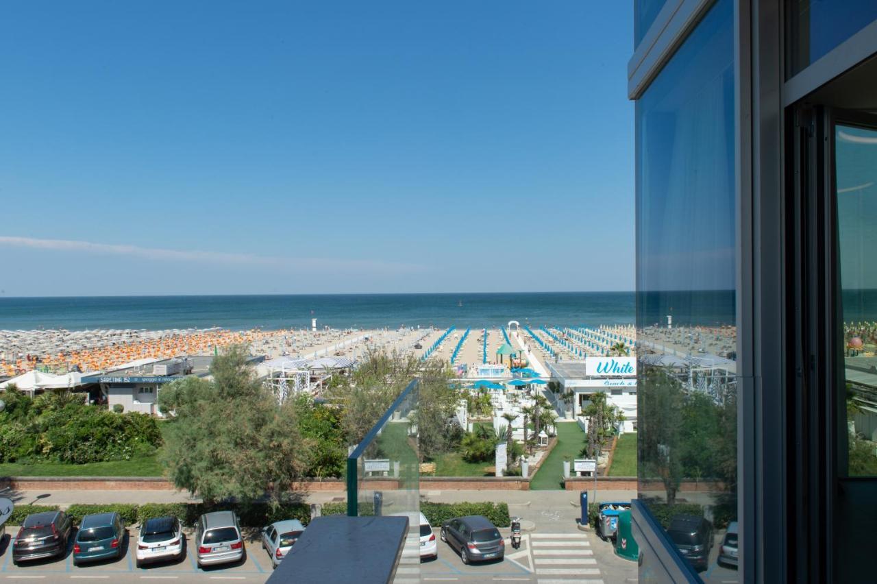 Hotel Commodore Cervia Luaran gambar