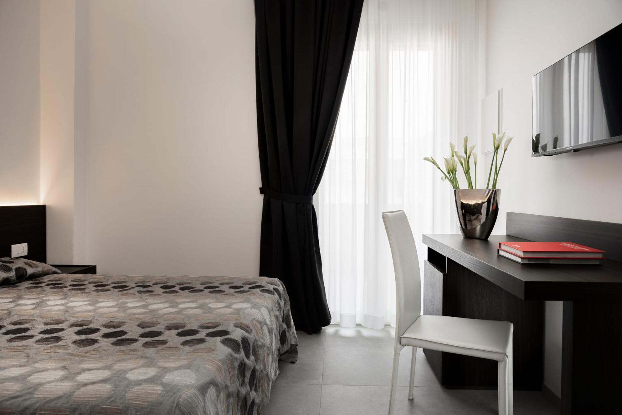 Hotel Commodore Cervia Luaran gambar
